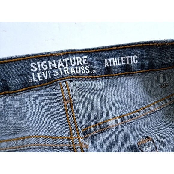 Levi’s Mens 38x32 Blue Jeans Straight Fit Pants Denim Faded Distressed - Picture 4 of 11